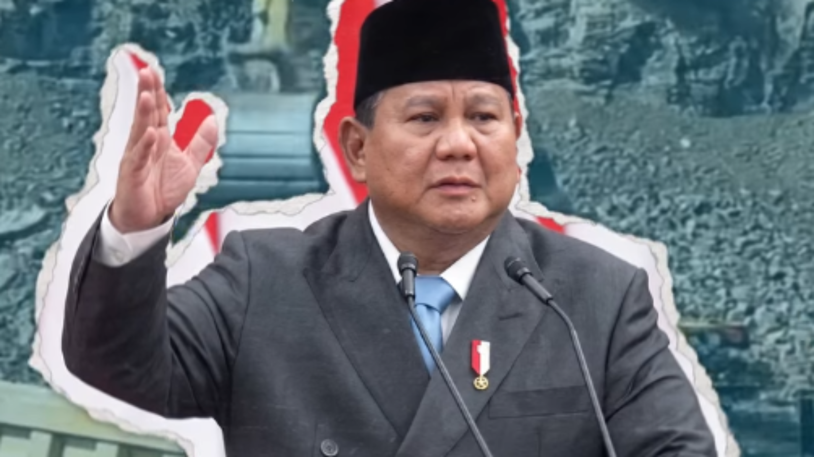 **Meta Description:** Presiden Prabowo sentralisasi ekspor tambang via BUMN! Siapkan transisi B2G2B, amankan cash flow, dan redesain efisiensi operasional Anda bersama Bima Shabartum Group. --- ## Sentralisasi Ekspor Tambang Resmi Diumumkan: Era B2G2B Dimulai, Selamatkan Likuiditas dan Margin Operasional Anda! Lanskap bisnis pertambangan nasional baru saja mengalami guncangan regulasi yang masif. Per 20 Mei 2026 kemarin, Presiden Prabowo secara resmi mengumumkan kebijakan **sentralisasi ekspor komoditas tambang**. Aturan main kini berubah total. Jika sebelumnya mekanisme berjalan secara *Business to Business* (B2B)—di mana pemilik tambang bebas menjual langsung ke *buyer* di luar negeri—kini skemanya bertransformasi menjadi **Business to Government to Business (B2G2B)**. Pemilik konsesi wajib menjual komoditasnya ke BUMN Khusus terlebih dahulu, yang kemudian akan mengambil alih peran sebagai pintu tunggal penjualan ke pasar internasional. Ini bukan sekadar manuver politik, melainkan pergeseran fundamental yang akan menghantam langsung urat nadi likuiditas (*cash flow*) dari level hulu hingga ke hilir operasional. ### 3 Pukulan Telak Bagi Pemilik Tambang (IUP) Bagi Anda pemegang konsesi, kebijakan satu pintu ini menuntut adaptasi ekstrem. Ada tiga efek domino yang langsung mendera bisnis Anda: 1. **Kehilangan Kendali Harga:** Anda tidak lagi bisa bernegosiasi bebas dengan *buyer* asing. Harga beli akan didikte, dan margin Anda berpotensi tergerus oleh potongan *handling fee* dari pihak BUMN. 2. **DMO Harga Mati:** Pemenuhan *Domestic Market Obligation* (DMO) kini diawasi dengan sangat ketat. Gagal memenuhi kuota domestik sama artinya dengan pemblokiran mutlak untuk akses ekspor. 3. **Siklus *Cash Flow* Molor:** Pembayaran yang harus melewati rantai birokrasi BUMN dipastikan akan memperpanjang *Term of Payment* (ToP). Arus kas yang tersendat akan mengganggu kemampuan Anda membiayai operasional harian. ### Kontraktor Tambang: Bersiap Hadapi Efek Domino Jika Anda bergerak di sektor jasa pertambangan, jangan merasa aman. Krisis likuiditas di tingkat *owner* akan langsung menular ke lapangan: * **Tunggakan *Invoice*:** *Owner* yang belum menerima pencairan dana dari BUMN otomatis akan menunda pembayaran *invoice* jasa kontraktor. * **Alat Berat Menganggur (*Idle*):** Untuk menghemat biaya di tengah ketidakpastian arus kas, *owner* kemungkinan besar akan memerintahkan pengereman laju produksi. Alat berat Anda terancam terparkir tanpa menghasilkan *revenue*. * **Negosiasi Ulang Tarif Jasa:** Bersiaplah menghadapi tekanan dari *owner* yang meminta pemotongan harga jasa per *Bank Cubic Meter* (BCM) demi menyelamatkan margin mereka yang tergerus *handling fee* ekspor. ### Masa Transisi Sangat Singkat: Bertindaklah Sekarang! Pemerintah hanya memberikan waktu adaptasi yang sangat sempit sebelum aturan ini berlaku penuh: * **Tahap 1 (1 Juni – 31 Agustus 2026):** Ekspor langsung (B2B) masih diperbolehkan, namun seluruh dokumen, verifikasi, dan pelaporan tonase sudah berada di bawah pengawasan ketat BUMN. * **Tahap 2 (Per 1 September 2026):** Tidak ada lagi kompromi. Sentralisasi 1 pintu berlaku penuh. Segala urusan harga, pencarian *buyer*, dan sistem pembayaran diambil alih 100% oleh BUMN. ### Audit Kontrak dan Rancang Ulang Efisiensi Tambang Anda! Bagi perusahaan yang tidak menyiapkan Standar Operasional Prosedur (SOP) transisi dari sekarang, siap-siap melihat kargo menumpuk di *stockpile* sementara tagihan operasional terus berjalan. Satu-satunya cara untuk bertahan dari guncangan likuiditas ini adalah dengan **menekan biaya ekstraksi serendah mungkin melalui efisiensi ekstrem.** Sebagai garda terdepan rekayasa pertambangan di Sumatera Selatan, **Bima Shabartum Group** hadir untuk mengamankan operasional Anda. Kami adalah **Konsultan Tambang dan Lingkungan** serta **Kontraktor Tambang Terpercaya dan Terbaik di Indonesia**. Tim *engineering* dan legal kami siap melakukan intervensi taktis melalui: * **Redesain *Mine Plan* Efisien:** Kami akan merancang ulang sekuens penambangan untuk memangkas jarak angkut dan mengoptimalkan *Stripping Ratio* (SR), memastikan produksi tetap berjalan dengan modal BBM seminimal mungkin saat arus kas sedang seret. * **Pemutakhiran Studi Kelayakan (FS):** Menghitung ulang proyeksi keekonomian tambang Anda dengan memasukkan variabel *handling fee* BUMN dan potensi penundaan pembayaran. * **Audit Kelayakan *Stockpile* & Dokumen AMDAL:** Memastikan manajemen tumpukan material Anda tetap aman dari risiko degradasi kualitas atau swabakar selama masa tunggu birokrasi, serta memastikan kepatuhan lingkungannya tidak bercela. Untuk memperkuat daya tahan internal perusahaan Anda dalam menghadapi era baru ini, kami secara khusus membuka **pelatihan private software pertambangan**. Tim *engineer* Anda akan kami cetak agar mahir membuat simulasi penjadwalan produksi dan desain 3D yang lincah menyesuaikan perubahan target kuota secara instan. Jangan tunggu *cash flow* Anda mengering. Lakukan simulasi keekonomian dan redesain efisiensi tambang Anda hari ini! 📞 **Hubungi Kami Segera untuk Konsultasi Evaluasi Tambang & Efisiensi Operasional:** 🌐 **Website:** www.bimashabartum.co.id 📧 **Email:** admin.palembang@bimashabartum.co.id 📱 **WhatsApp:** +62823-7472-2113